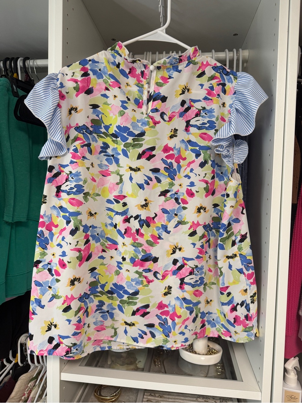 SHEIN Floral Ruffle Sleeve Blouse in Pink, Blue & Green - Picture 3 of 4